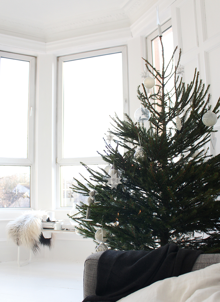 O Christmas Tree | Post by Ollie & Sebs Haus 