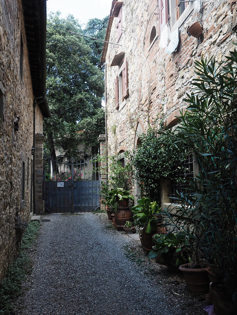 Summer in Italy post via Ollie & Seb's Haus | photography Nana Hagel